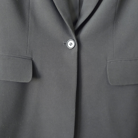New York and Company Black Blazer - Picture 6 of 15
